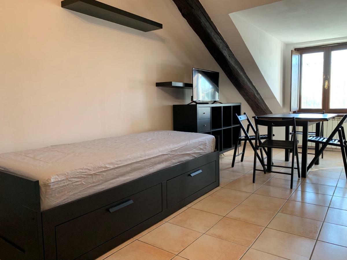 Nizza 93 Apartment Turin Bagian luar foto