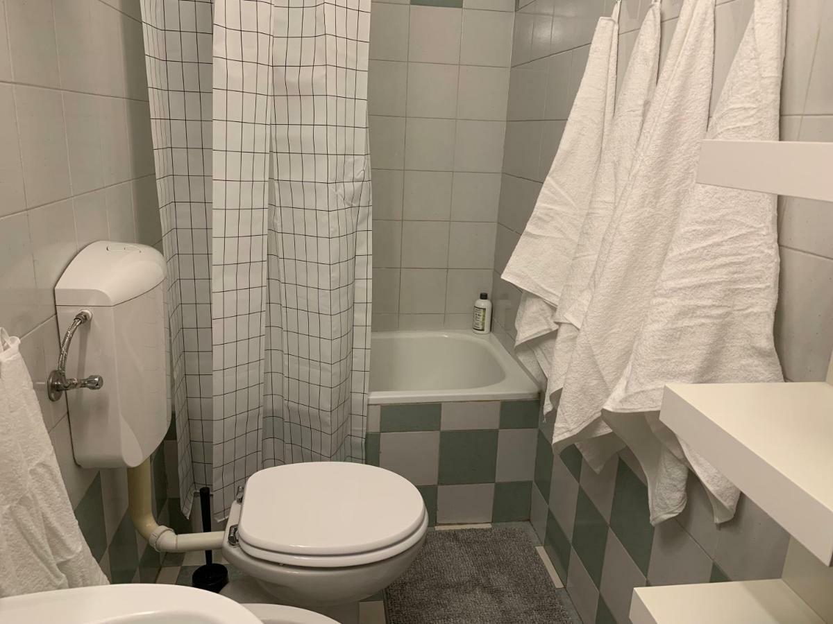 Nizza 93 Apartment Turin Bagian luar foto