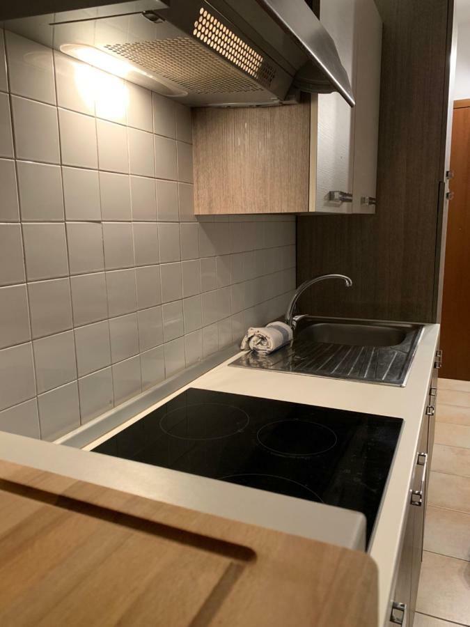 Nizza 93 Apartment Turin Bagian luar foto